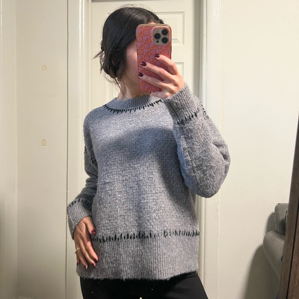 Gray Long Sleeve Sweater